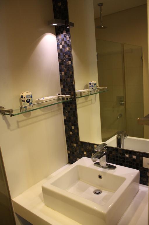 Unit 507 Pico De Loro Apartment นาซุกบู ภายนอก รูปภาพ