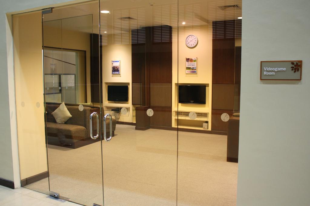 Unit 507 Pico De Loro Apartment นาซุกบู ภายนอก รูปภาพ
