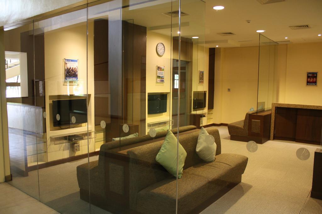 Unit 507 Pico De Loro Apartment นาซุกบู ภายนอก รูปภาพ